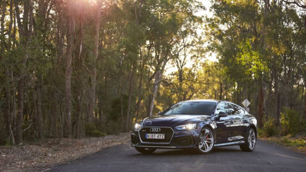 Audi RS5 Sportback 2019 Navarra Blue front