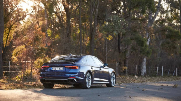 Audi RS5 Sportback 2019 Navarra Blue rear end