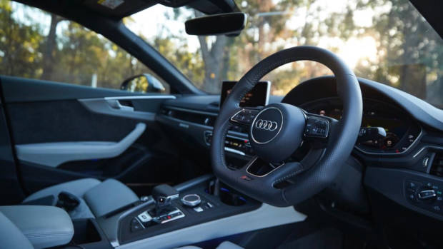 Audi RS5 Sportback 2019 grey interior