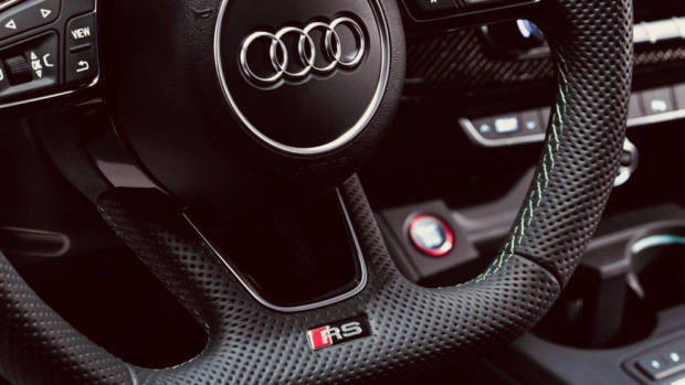 Audi RS5 Sportback 2019 steering wheel