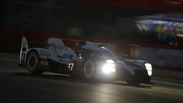 Toyota TS050 LMP1 prototype night