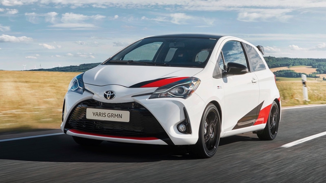 Toyota Yaris GRMN white front