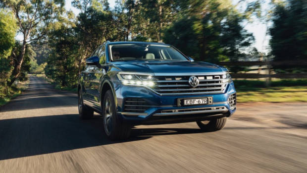 Volkswagen Touareg 2019 Reef Blue front