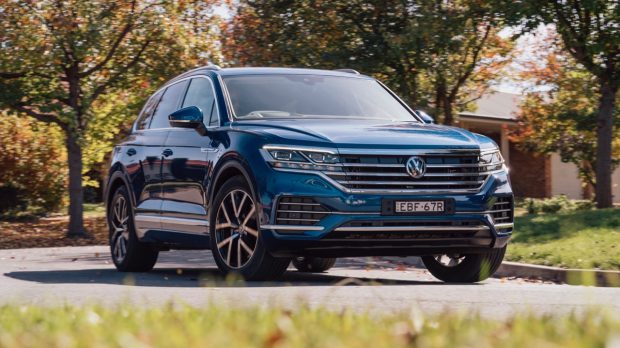 Volkswagen Touareg 2019 Reef Blue front