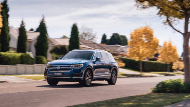 Volkswagen Touareg 2019 Reef Blue front