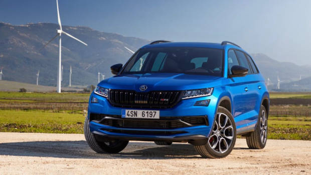 2019 ŠKODA KODIAQ RS front blue