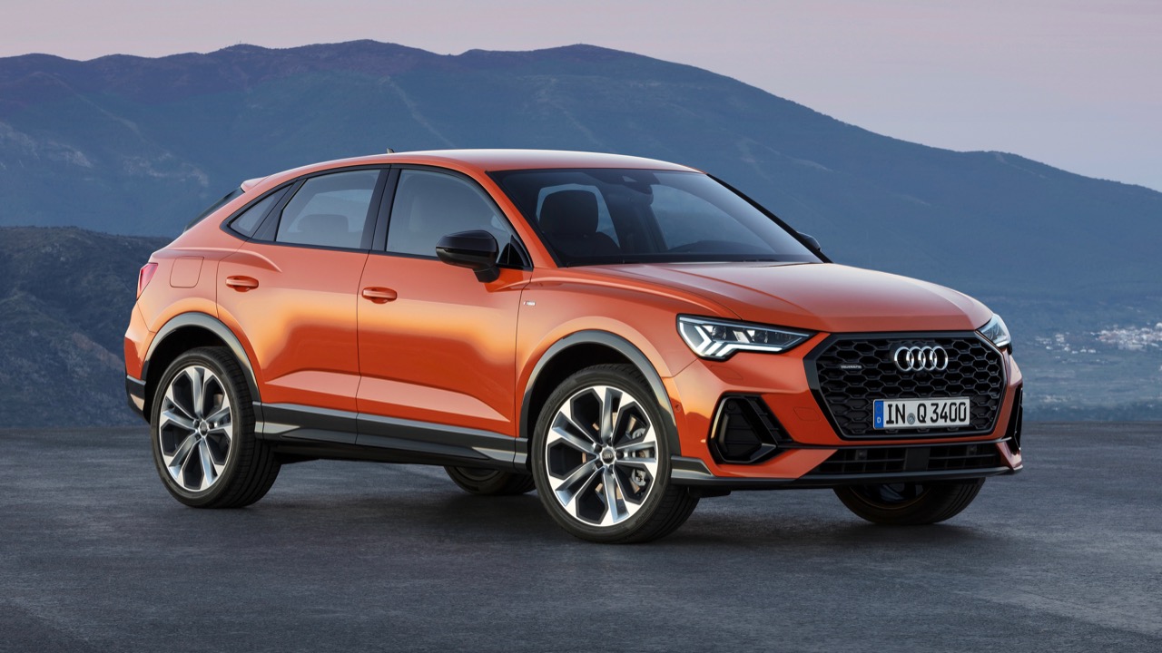 2020 Audi Q3 Sportback front end orange
