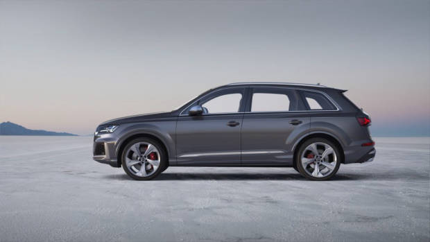 2020 Audi SQ7 TDI side on