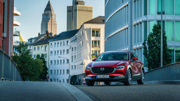 Mazda CX-30 front end