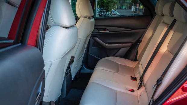 Mazda CX-30 back seat space