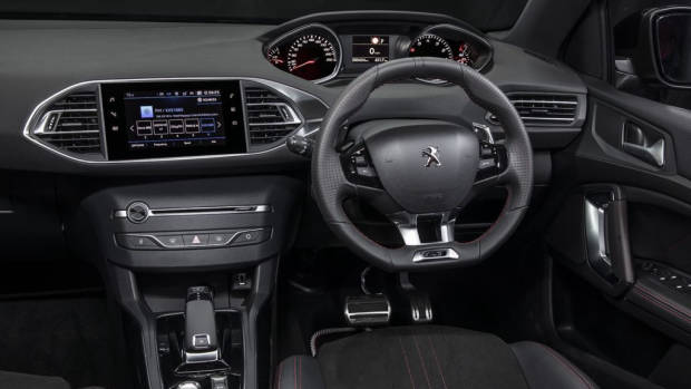 2019 Peugeot 308 GT Int1 (1)