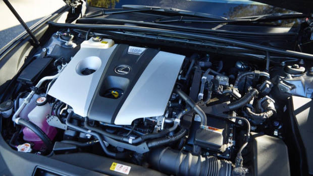 Lexus ES 300h hybrid review 2019 engine