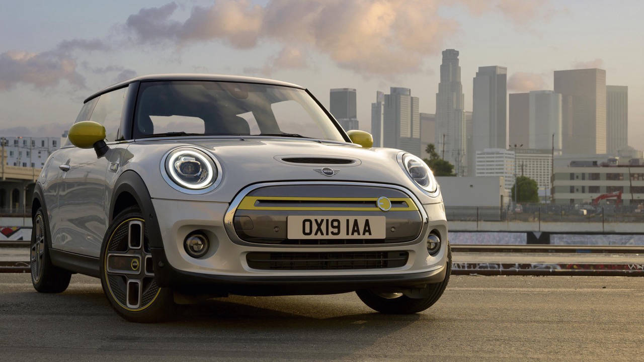 2020 Mini SE - 3