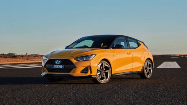 Hyundai Veloster review 2020 yellow front