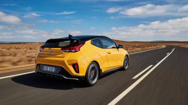 Hyundai Veloster review 2020 yellow rear