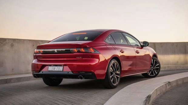 Peugeot 508 review fastback red 2019