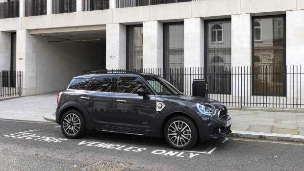 2020 Mini Countryman PHEV review6