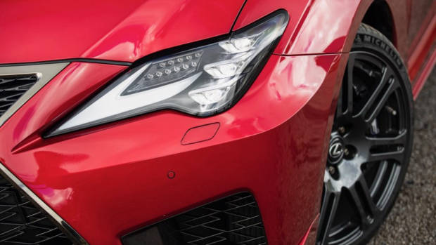 Lexus RC F review 2020 headlight