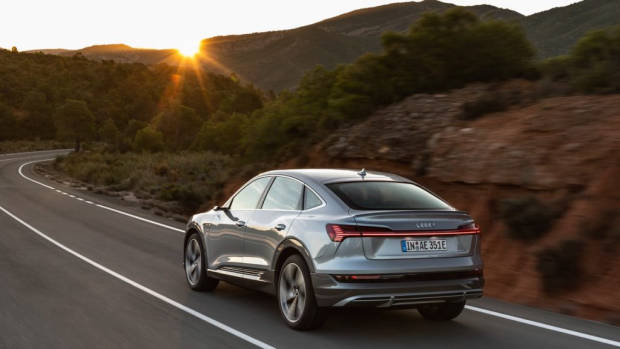 2020 Audi e-tron Sportback 1