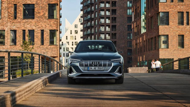 2020 Audi e-tron Sportback 2