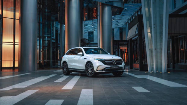 2020 Mercedes EQC 400 - 1