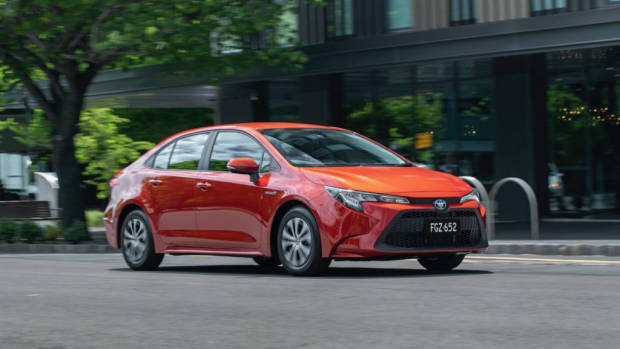 Toyota Corolla sedan review 2020 ride