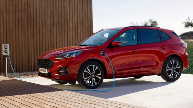 Ford Escape plug in hybrid 2020 charging