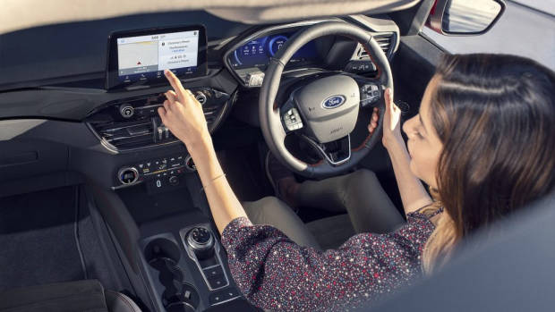 Ford Escape plug in hybrid 2020 interior