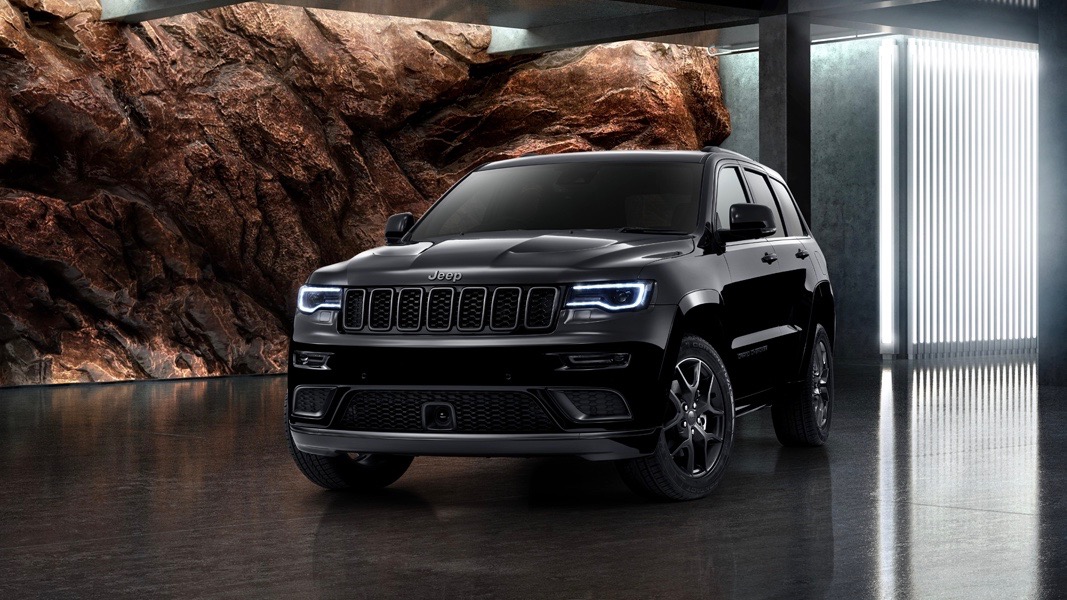 2020 Jeep Grand Cherokee More safety and entertainment