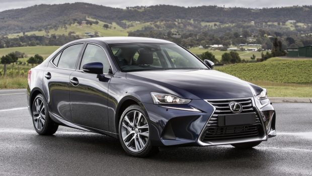 2020 Lexus IS 300 Luxury review