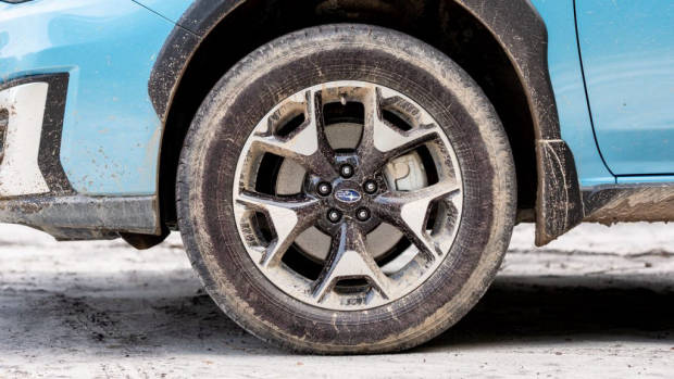 Subaru XV Hybrid 2020 review tyre and wheel