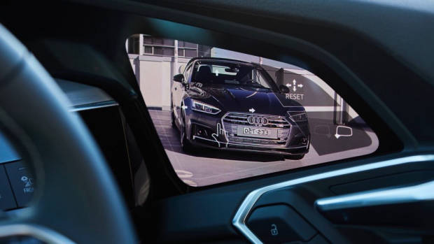Audi etron 2020 digital mirrors