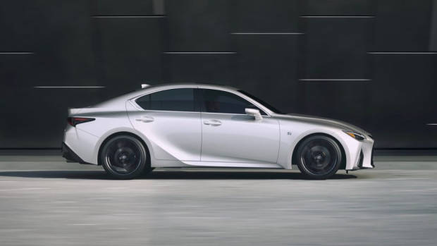 Lexus IS 2021 reveal side profile