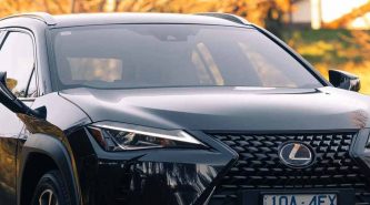 Lexus UX 200 Luxury 2020 review
