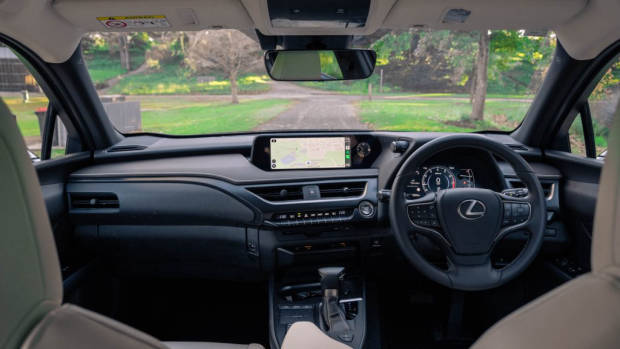 Lexus UX 200 Interior