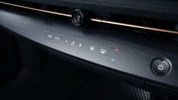 2021 Nissan Ariya - 3