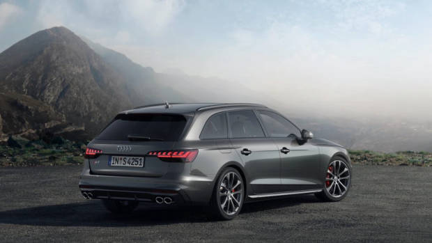 2020 Audi S4 Avant Rearend