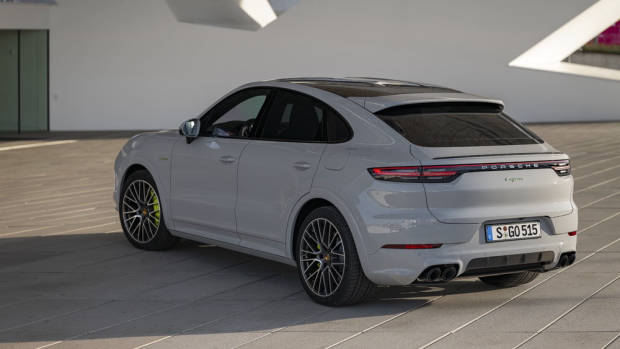 2021 Cayenne E-Hybrid Rear 3.4