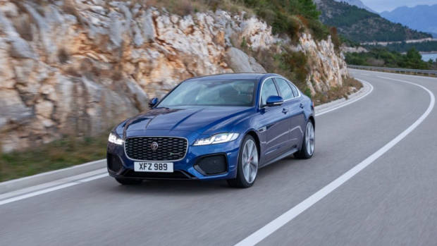 2021 Jaguar XF Front 3/4