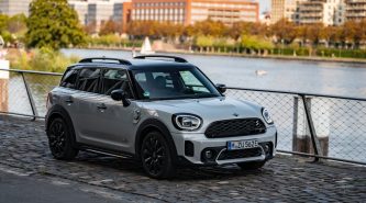 2021 Mini Countryman gets a fresh face, better electric range
