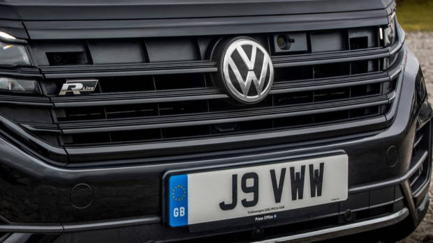 2021 Volkswagen Touareg Wolfsburg Style pack