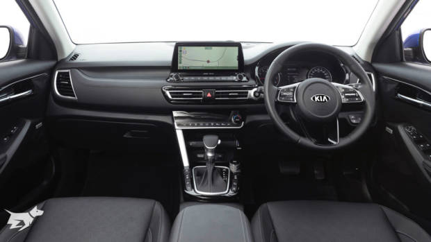 The interior of the 2020 Kia Seltos GT-Line