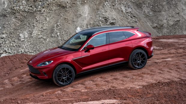 Aston Martin DBX 2021 red side profile