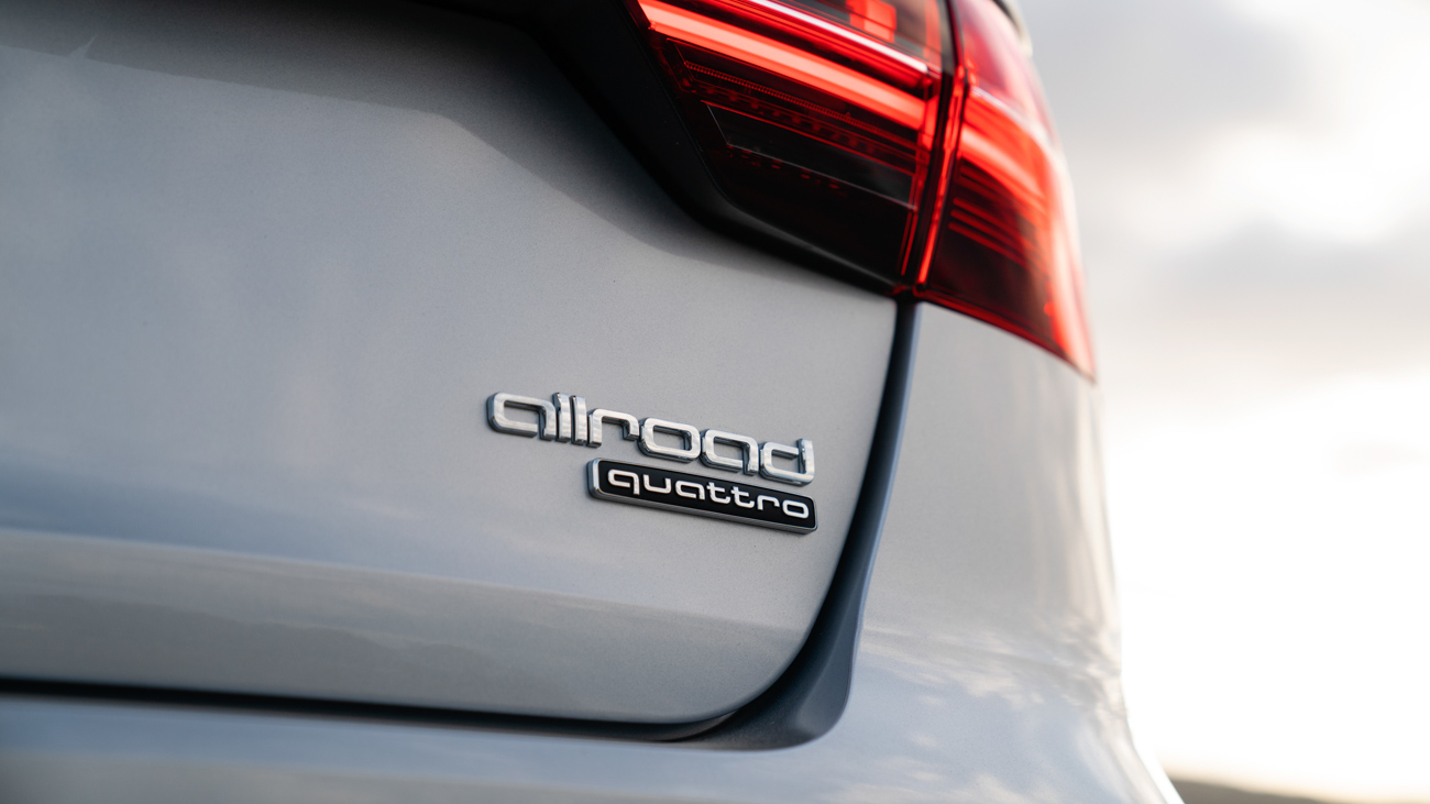 Audi A4 Allroad 2021 badge