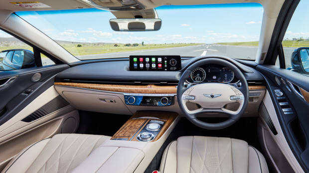 Genesis G80 2021 beige interior dashboard