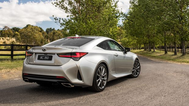 Lexus RC 350 2021 coupe rear end