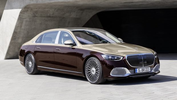 Mercedes Maybach S Class 2021 red gold two tone