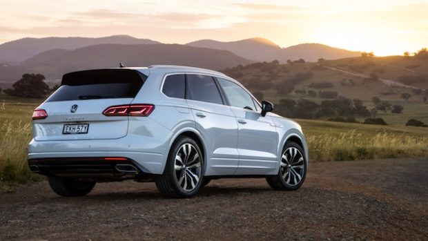 Volkswagen Touareg V8 TDI 2021 rear