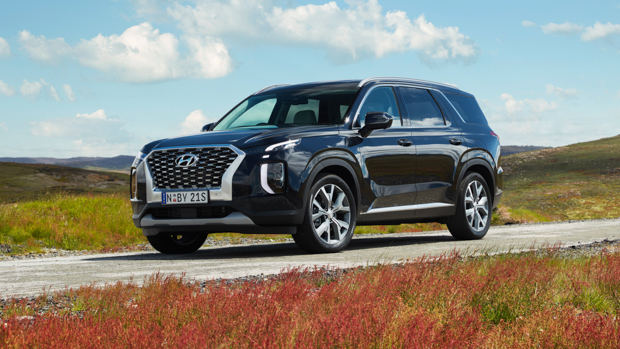 Hyundai Palisade 2021 Highlander blue front