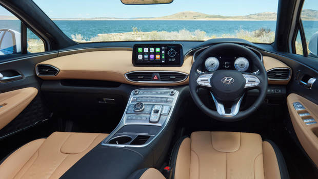 Hyundai Santa Fe 2021 Highlander caramel black interior